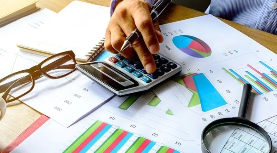 توضيح جديد بشأن شهادات التصنيف المهني: كيف تؤثر على المهن المحاسبية وعمليات الأعمال في عُمان