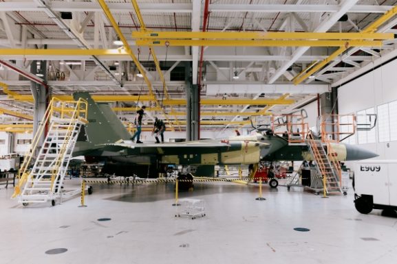 Strike by Boeing Fighter Jet Workers: What It Means for Aerospace Investors and Suppliers