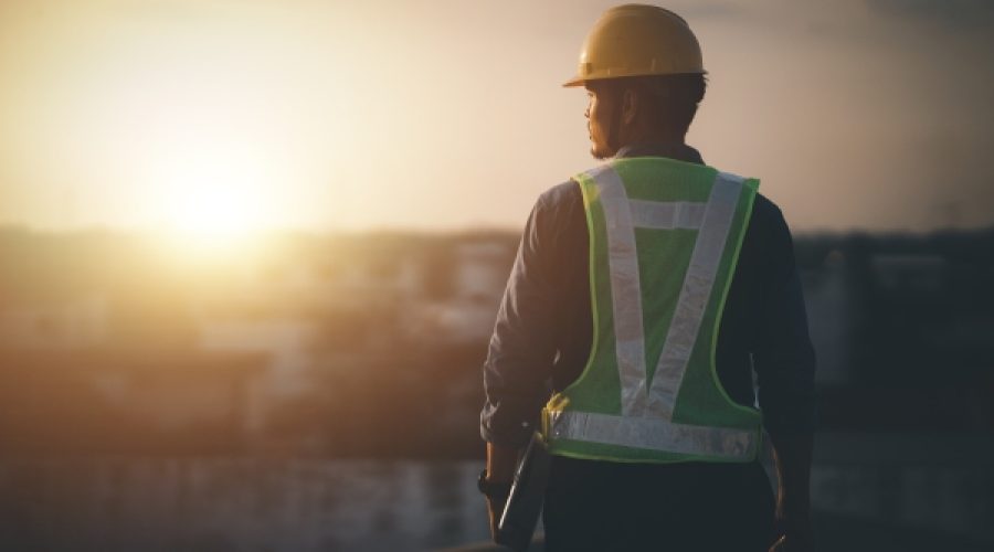 New Fine Waivers for Expats: How This Decision Affects Legal Employment Opportunities for Your Business in Oman