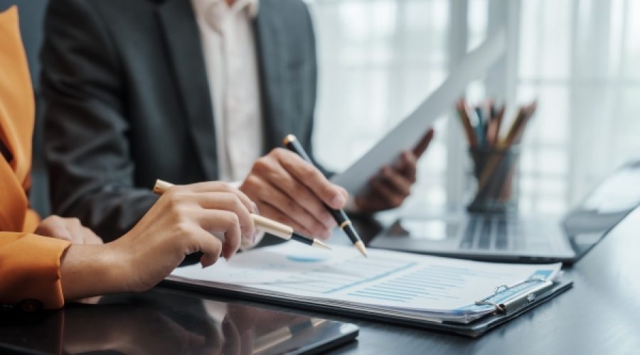 Over 245,000 Omani Firms Lack Local Employment: Implications for Investment and Economic Growth in Oman