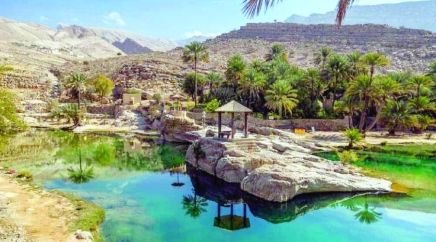 افزایش تعطیلات عید: بیش از ۱۷۰۰۰ بازدیدکننده از وادی بنی خالد، فرصت‌های تجاری محلی را در عمان افزایش می‌دهند
