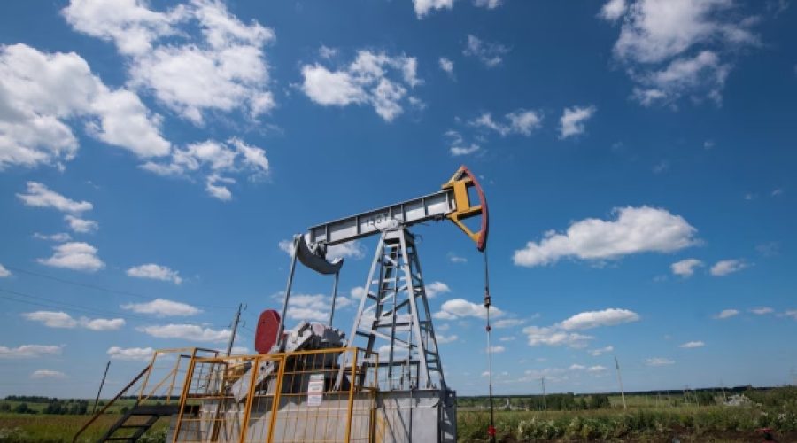 Oil Prices Rise Amid Geopolitical Tensions: What This Means for Investors and Businesses in Oman