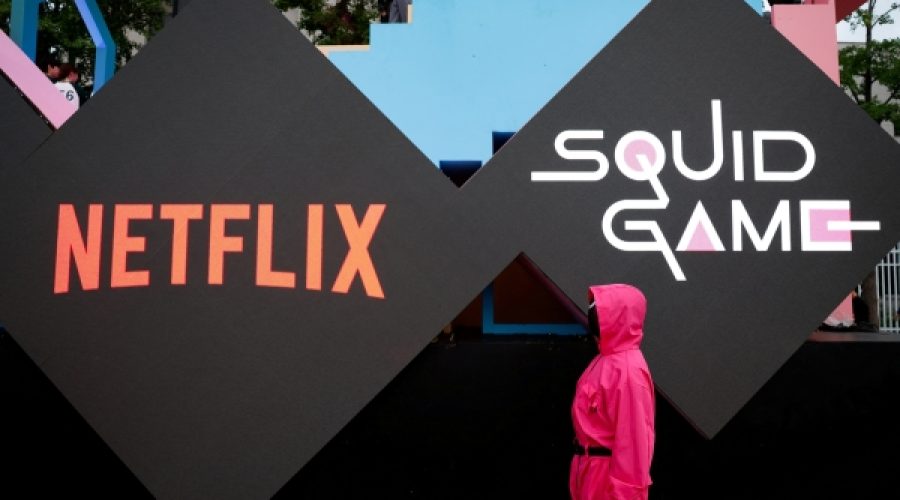Netflix Surprises with Q2 Results: Implications for Investors and Businesses in Oman