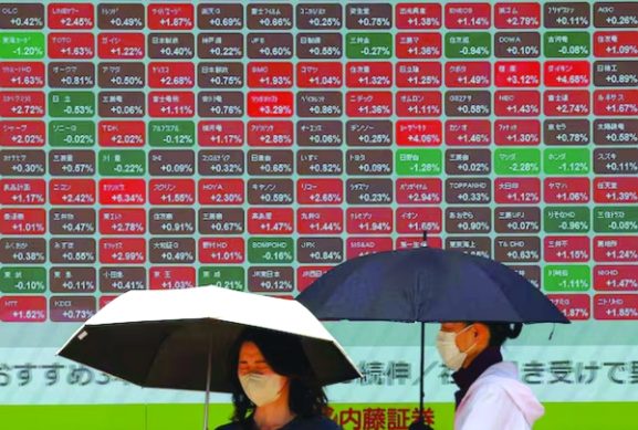 Asian Stocks Surge on Trade Optimism: What Investors and Businesses Need to Know as Nikkei Nears Record High