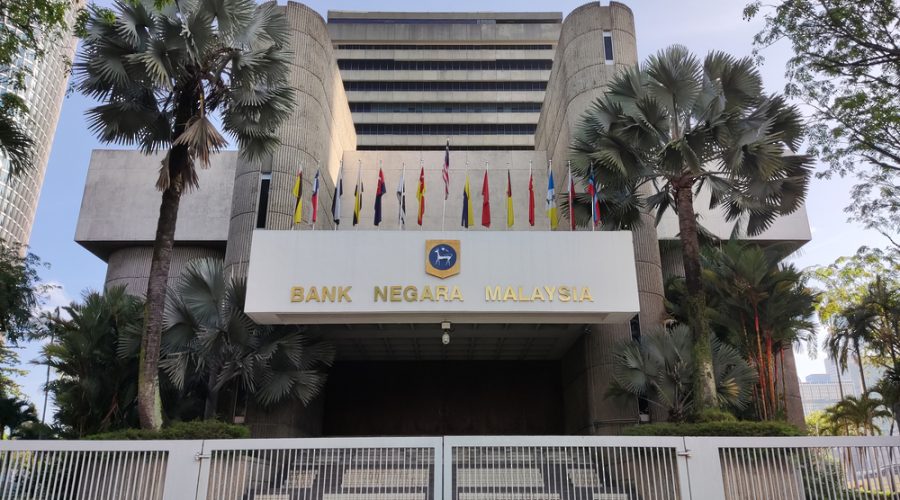Malaysia’s Central Bank Cuts Interest Rates for the First Time in Five Years: Implications for Investors and Businesses