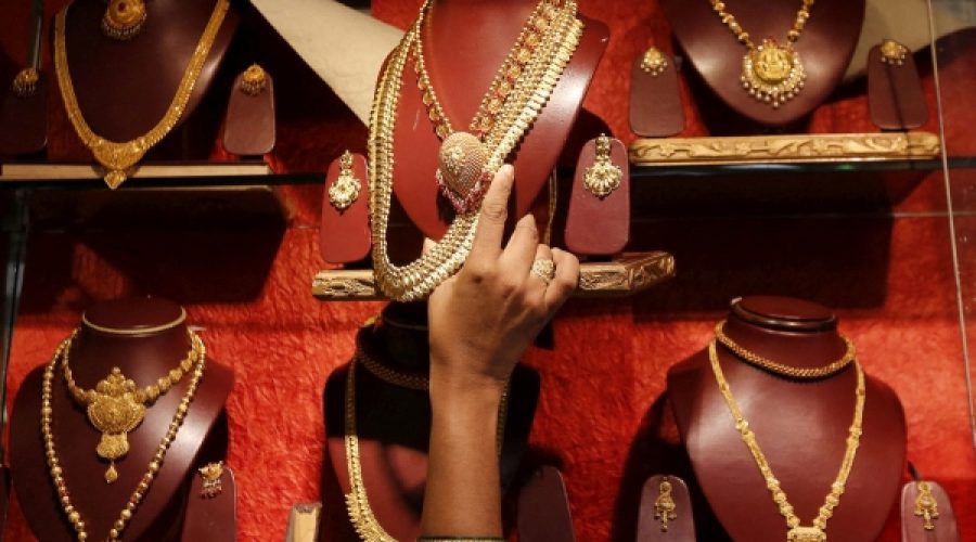 US Tariffs on Imports: What the Flat Gold Trade Means for Investors and Businesses