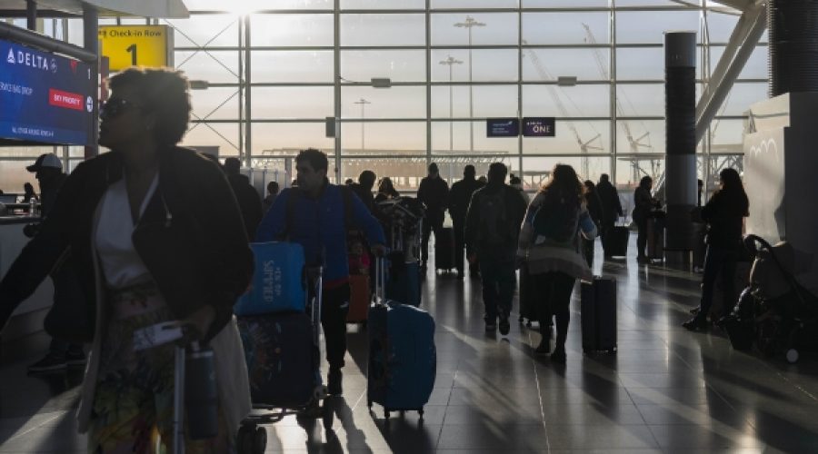 Airlines Eye Commission on Every Purchase: What This Means for Your Business and Investment Opportunities