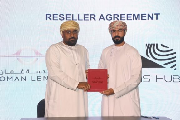 Agreements Signed to Launch Omani Satellite in 2026: What This Means for Investors and Businesses in Oman