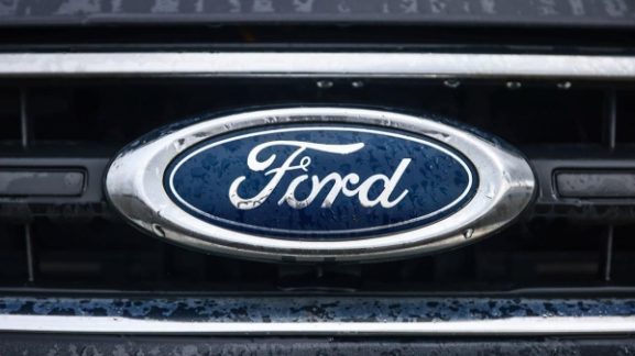 Ford's 1.9 Million Vehicle Recall: Implications for Investors and the Automotive Industry in Oman