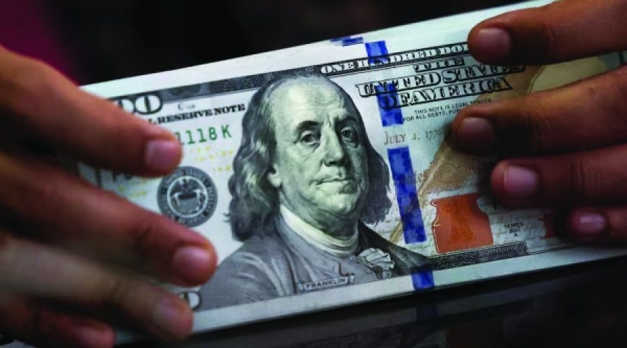 US Dollar Set for Another Decline: What It Means for Investors and Businesses in Oman
