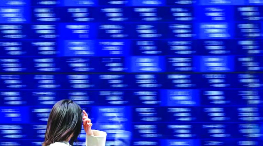 Asian Stocks Stagnate: Implications of Yen Weakness on Investment Strategies in Oman