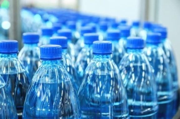 New Ban on Contaminated Bottled Water Imports: What This Means for Businesses and Consumers in Oman