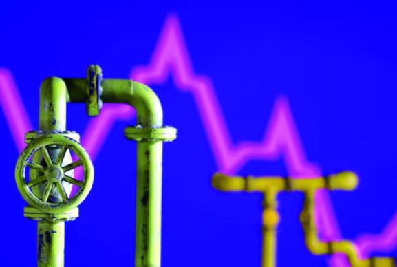 Oil Prices Steady: How the Gaza Ceasefire and Ukraine Tensions Could Impact Your Business in Oman