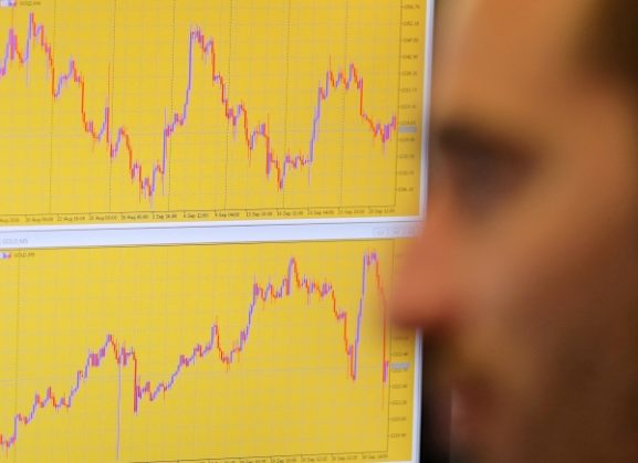 Asia Markets Fall Amid New Tariff Threat on China: What This Means for Investors and Businesses in Oman