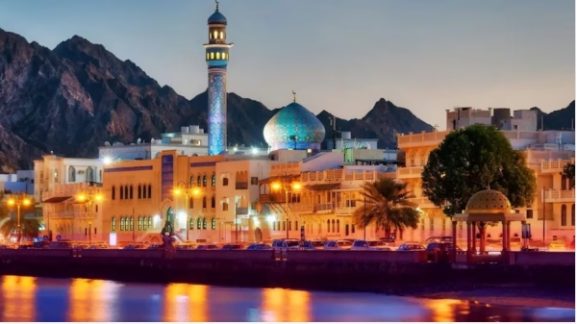 ویزاهای بلندمدت، املاک و مستغلات خلیج فارس را متحول می‌کنند: آنچه سرمایه‌گذاران برای موفقیت در عمان باید بدانند