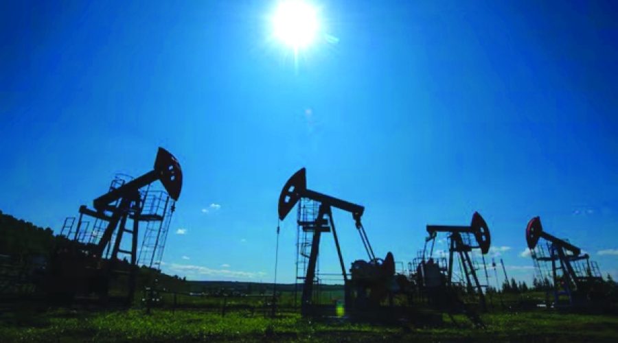 Oil Prices Rise 1% Following Trump’s Statement on India Halting Russian Oil Purchases: What It Means for Global Markets and Investors