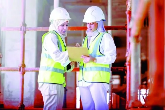 Private Enterprises Face Q2 2025 Value Added Dip: What It Means for Investors and Business Growth in Oman