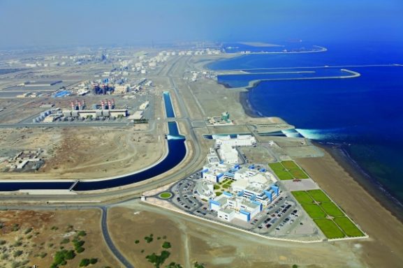 افزایش رشد تجاری الشرقیه جنوبی: فرصت‌های کلیدی برای سرمایه‌گذاران و کارآفرینان در عمان
