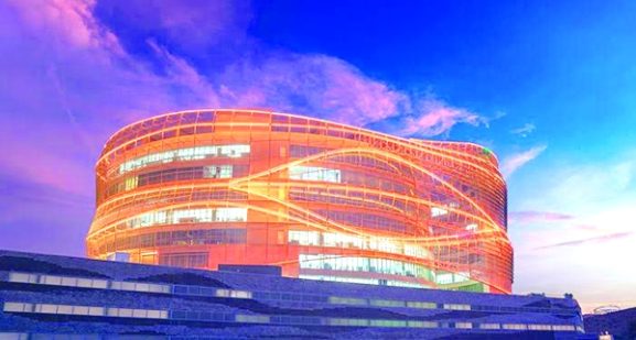 أداء قوي لمجموعة عُمانتل في الربع الثالث من عام 2025: ما يعنيه ذلك للمستثمرين ونمو الأعمال في عُمان