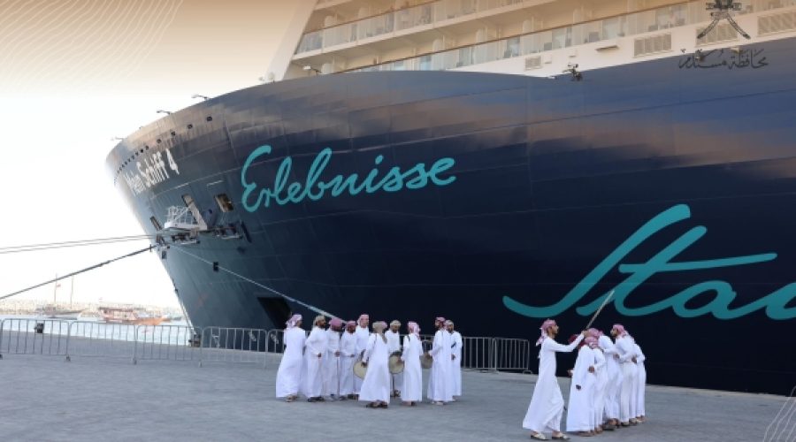 بندر خصب از فصل سفرهای دریایی استقبال می‌کند: این برای سرمایه‌گذاران و کسب‌وکارهای گردشگری در عمان چه معنایی دارد؟