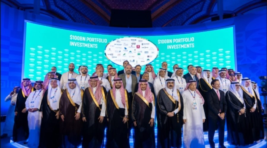 توريز تكشف عن محفظة استثمارية بقيمة $113 مليار دولار: ما يعنيه ذلك لنمو الأعمال والفرص في عُمان