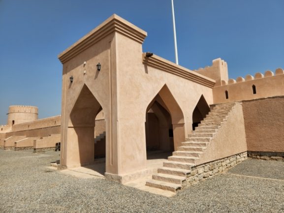 Maintenance of Sur Al Hilal Wall in Al Suwaiq Complete: What It Means for Local Business Opportunities and Investment in Oman