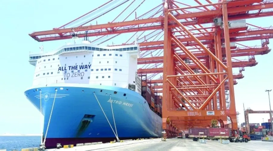 افزایش حجم کانتینری بندر صلاله به ۲۶۱TP3T پس از ارتقاء ترمینال: فرصت رشد کلیدی برای سرمایه‌گذاران و مشاغل در عمان