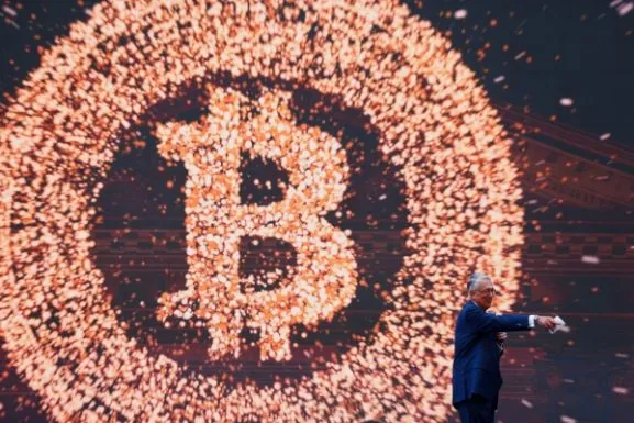 Bitcoin’s Brutal Blow: Key Implications for Investors and Businesses Navigating Market Volatility