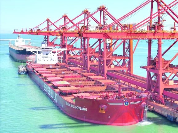 Greenfield Omani Minerals Port Set to Launch in H1 2029: Implications for Investors and Businesses in Oman