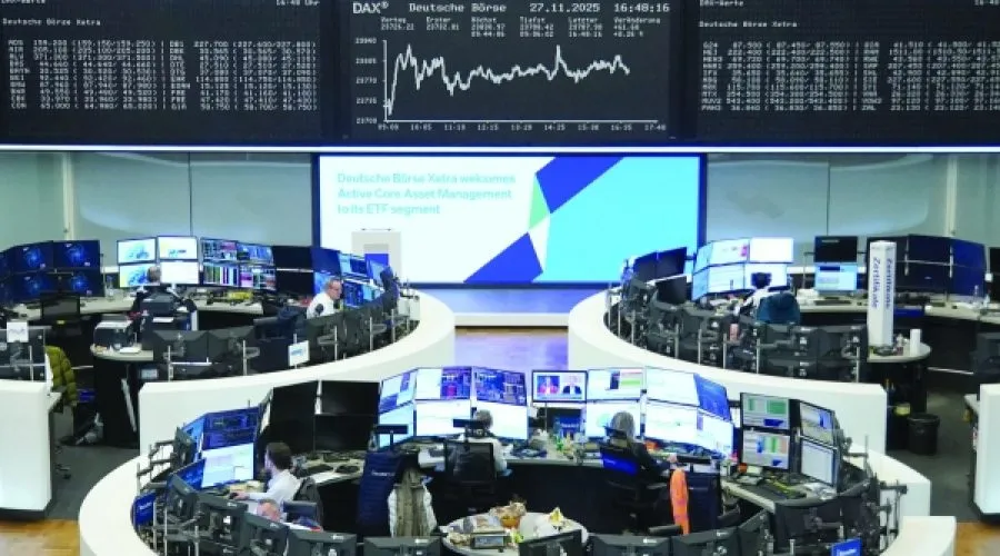 سقوط سهام در بحبوحه کاهش نرخ بهره فدرال رزرو، گمانه‌زنی‌ها و توقف معاملات: آنچه سرمایه‌گذاران باید بدانند