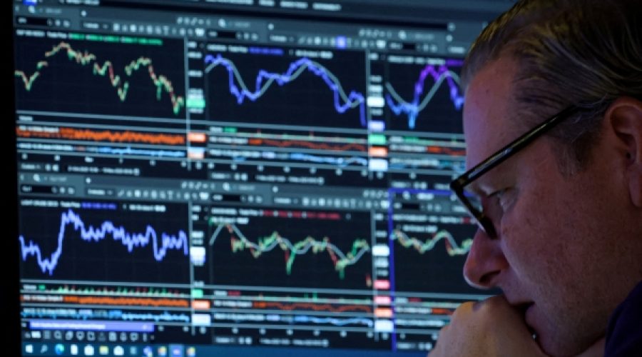 تباين أداء الأسواق الآسيوية قبيل صدور بيانات اقتصادية أمريكية حاسمة: ما يحتاج المستثمرون ورواد الأعمال إلى معرفته