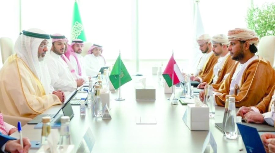 تسريع التكامل التجاري بين عُمان والمملكة العربية السعودية: الآثار الرئيسية على المستثمرين والشركات