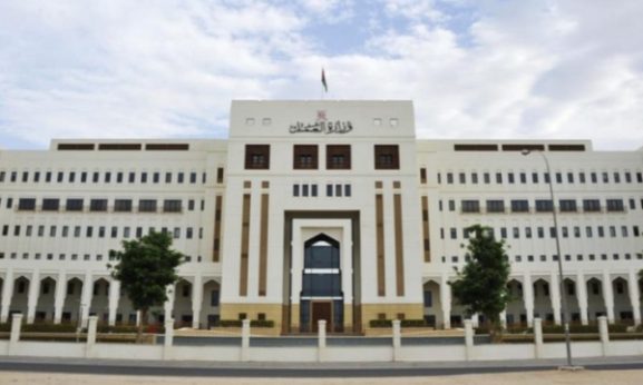 توضیحات شرکت MOL در مورد وضعیت شغلی کارکنان عمانی در شرکت مخابرات: این موضوع چه تاثیری بر ثبات نیروی کار و اعتماد تجاری در عمان دارد؟