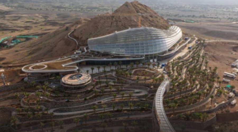 Oman Botanic Garden Handed Over to Muscat Municipality: What This Means for Local Business and Investment Opportunities