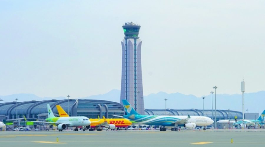 بخش هوانوردی، تولید ناخالص داخلی عمان را ۱.۸ میلیارد دلار افزایش می‌دهد: پیامدهایی برای سرمایه‌گذاران و کارآفرینان