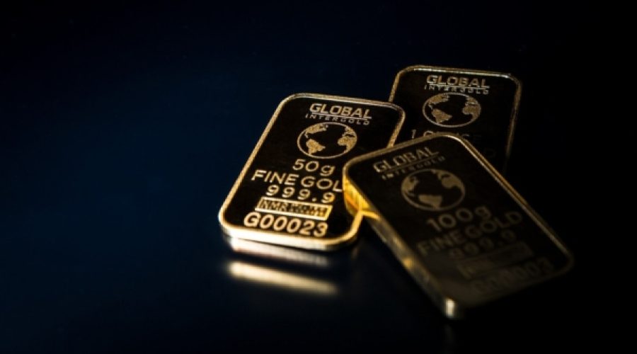 Markets in 2025: What Investors Need to Know About Gold, Economic Stability, and the Future of the Dollar