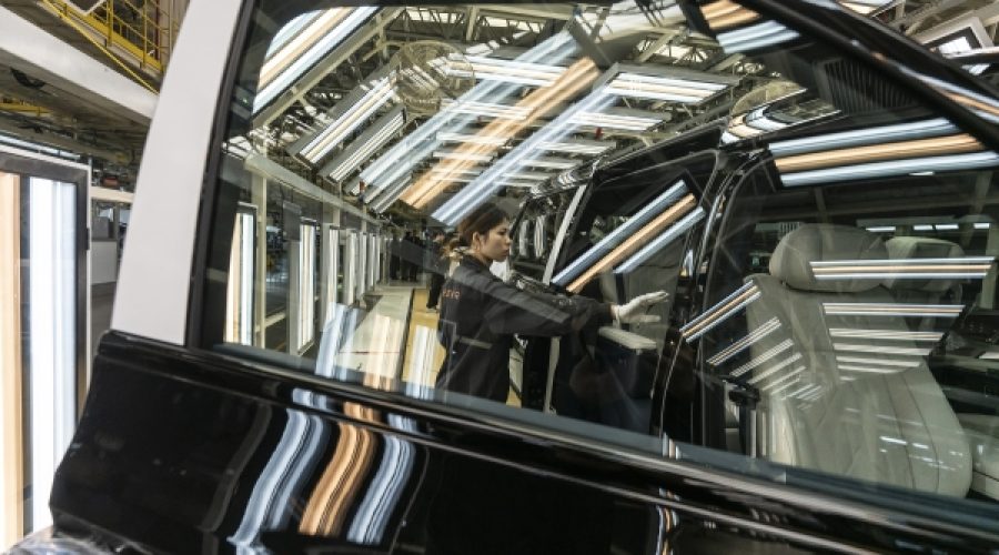 Chinese Exports Surge: What This Means for Global Investors and Business Owners