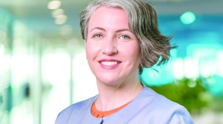 تدعم IFC دخول عمان في سلاسل الإمداد العالمية للطاقة الشمسية: ماذا يعني ذلك للمستثمرين ورواد الأعمال