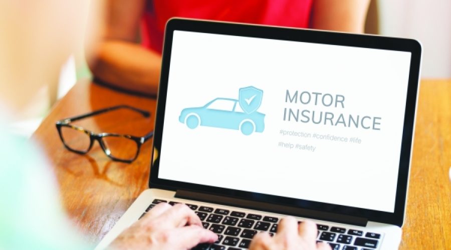 تعديلات التأمين على السيارات في عمان: كيف تعزز الشمول المالي وماذا يعني ذلك لعملك