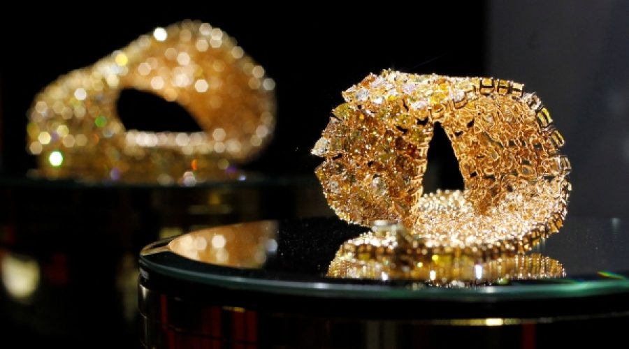 Gold Market Surge: What Investors Need to Know About the Sustainability of the Rally