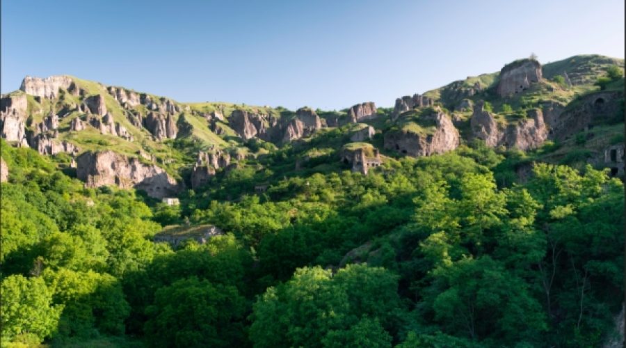 Temporary Visa Exemption for GCC Residents: What Armenian Market Opportunities Mean for Your Business