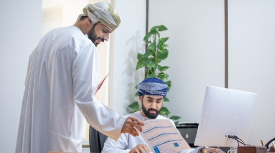 كيف تساهم ساعات العمل المرنة في سلطنة عمان خلال شهر رمضان في تعزيز إنتاجية الأعمال وثقة المستثمرين؟