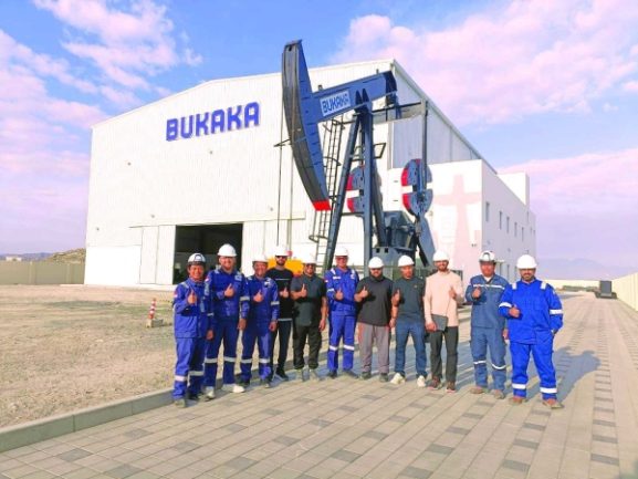 بوکاکا به نقطه عطف کلیدی نفت و گاز در نزوی دست یافت: پیامدهایی برای سرمایه‌گذاران و رشد بخش انرژی در عمان