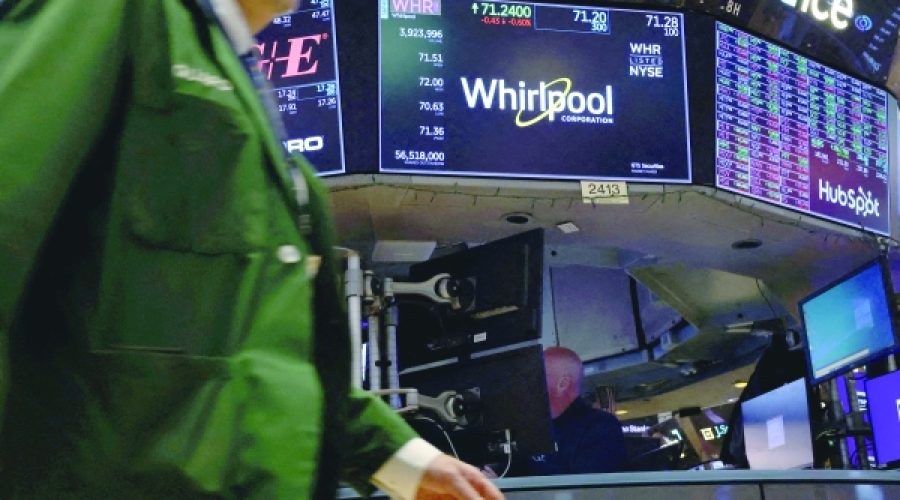 ارتفاع أسهم آسيا مدفوعاً بمكاسب شركة إنفيديا: الآثار المترتبة على المستثمرين وأصحاب الأعمال في سلطنة عمان