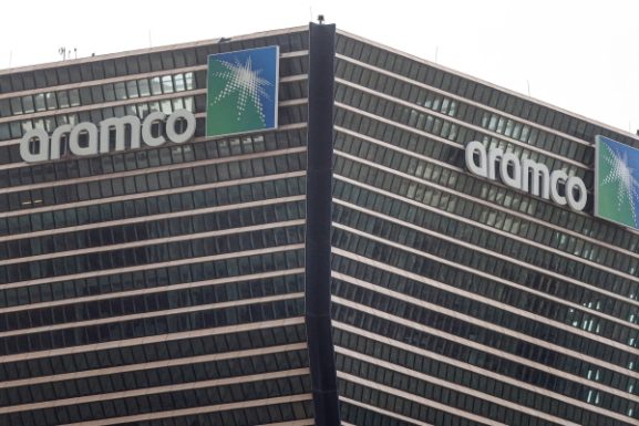 Aramco Warns of 'Catastrophic Consequences' for Global Oil Markets if Shipping Disruptions Continue: What Investors and Businesses Need to Know