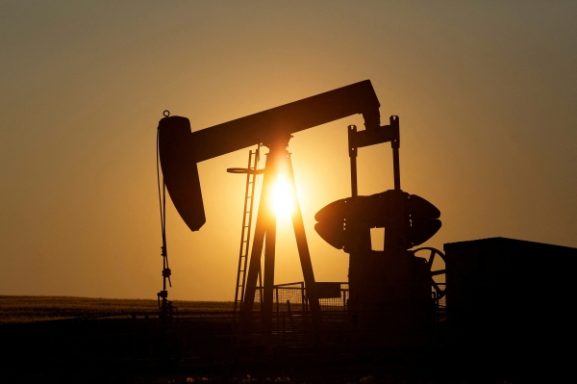 Oman Crude Hits $134.75: Navigating Opportunities and Risks for Investors Amid Global Oil Market Turmoil