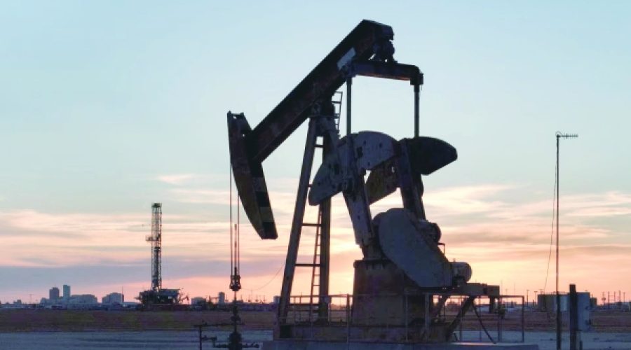 Brent Crude Prices Approach $100: Implications for Investors Amid Rising Maritime Attacks