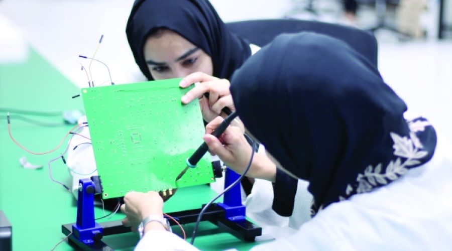 OIA Expands Domestic Footprint in Semiconductor Sector: What It Means for Oman’s Tech Investors and Entrepreneurs