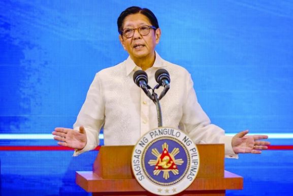 Philippines Explores Oil Imports from US-Sanctioned Nations: Impact on Global Energy Markets for Investors