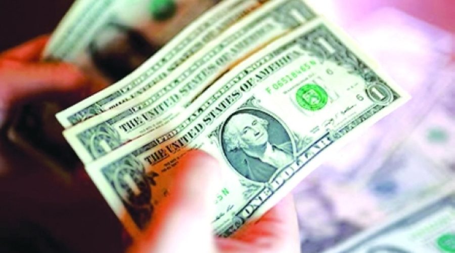 تقييم مسار الدولار بعد عام من "يوم التحرير": ما يحتاج المستثمرون إلى معرفته للتخطيط الاستراتيجي للأعمال في سلطنة عمان